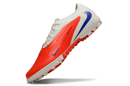 Chuteira Nike Phantom GX Trava MG