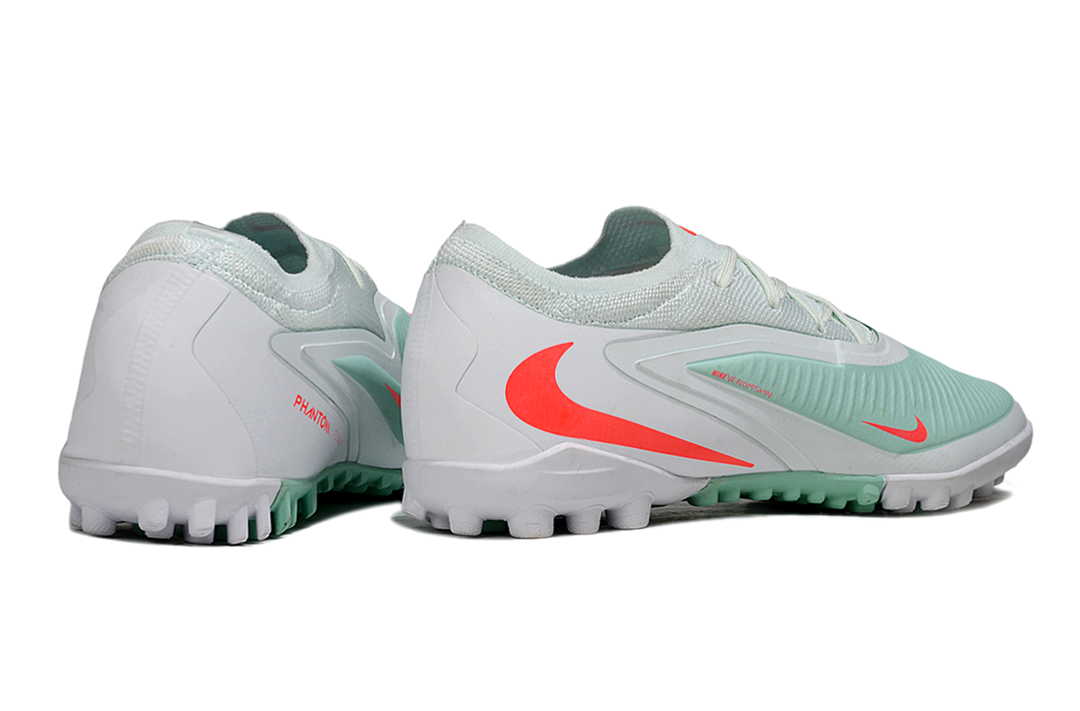 Chuteira Nike Phantom GX Trava MG