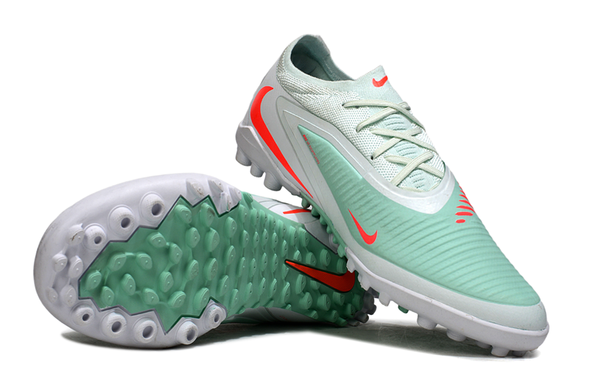 Chuteira Nike Phantom GX Trava MG