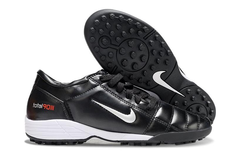 Chuteira Nike Total 90 TF
