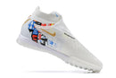 Chuteira Nike Phantom GX Elite TF