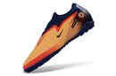 Chuteira Nike Phantom GX (MG)