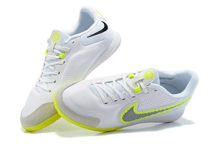 Chuteira Nike Tiempo Legend 9 IC