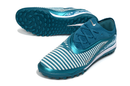 Chuteira Nike Phantom GX Society