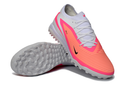 Chuteira Nike Phantom GX Society
