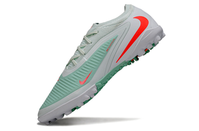 Chuteira Nike Phantom GX Trava MG