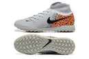 Chuteira Nike Phantom GX 2 Luna Elite TF