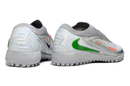 Chuteira Nike Phantom GX