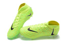 Chuteira Nike Phantom Luna Elite FG