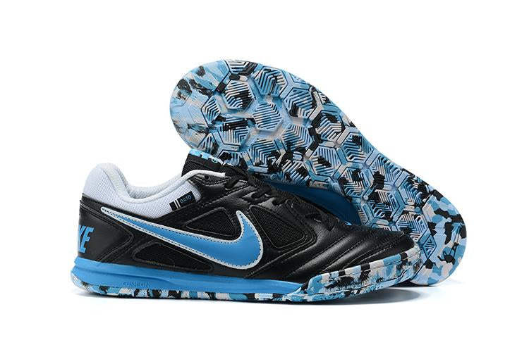 Chuteira Nike Supreme SB Gato IC