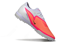 Chuteira Nike Phantom GX Society