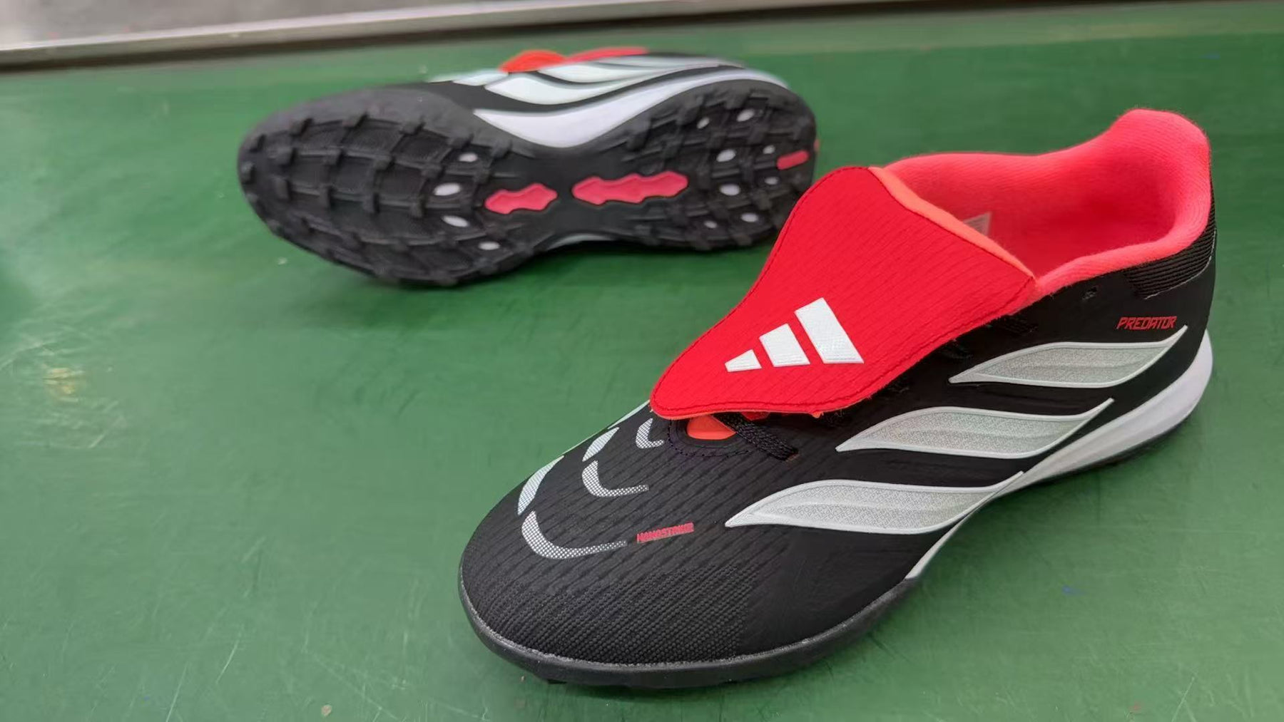 Adidas Predator Society 2026
